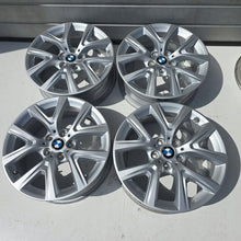 Laden Sie das Bild in den Galerie-Viewer, 4x Alufelge 17 Zoll 6.5" 5x112 39ET 6856076 BMW F39 X1 F48 Rim Wheel FEL9343084610aq
