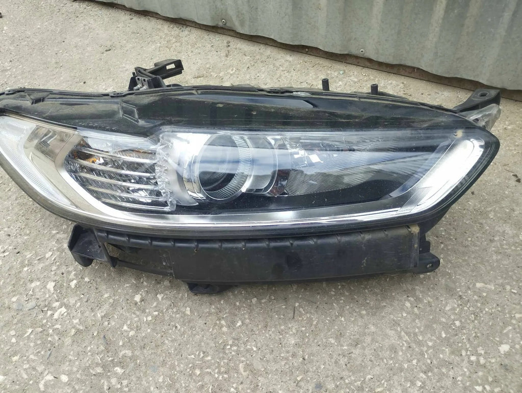 Frontscheinwerfer Ford Mondeo DS7313W029BG 89911932 Rechts Headlight