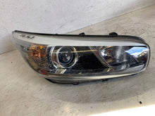 Laden Sie das Bild in den Galerie-Viewer, Frontscheinwerfer Kia Ceed 92102A2010 Ein Satz Scheinwerfer Headlight SCH1982829180hx