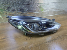 Laden Sie das Bild in den Galerie-Viewer, Frontscheinwerfer Ford Fiesta Rechts Scheinwerfer Headlight SCH8917732238za