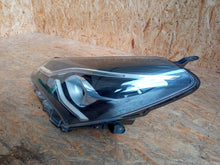 Load image into Gallery viewer, Frontscheinwerfer Toyota Yaris LED Links Scheinwerfer Headlight