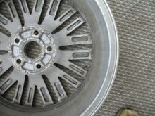 Load image into Gallery viewer, 1x Alufelge 17 Zoll 7.0" 5x112 39ET Glanz Silber 7N0601025C VW Rim Wheel FEL9568172772bg