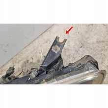 Laden Sie das Bild in den Galerie-Viewer, Frontscheinwerfer Toyota Avensis Links Scheinwerfer Headlight SCH4182430818st