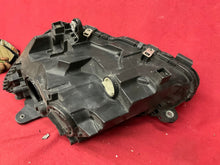 Load image into Gallery viewer, Frontscheinwerfer Mercedes-Benz W205 A2058260291 A2059067002 Rechts Headlight SCH3031245646mb