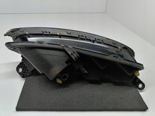 Laden Sie das Bild in den Galerie-Viewer, Frontscheinwerfer Citroën C3 III 9819435680 LED Links Scheinwerfer Headlight