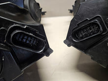 Load image into Gallery viewer, Frontscheinwerfer VW Golf VIII 5H1941005 5H1941006 LED Ein Satz Headlight SCH1550325227qi