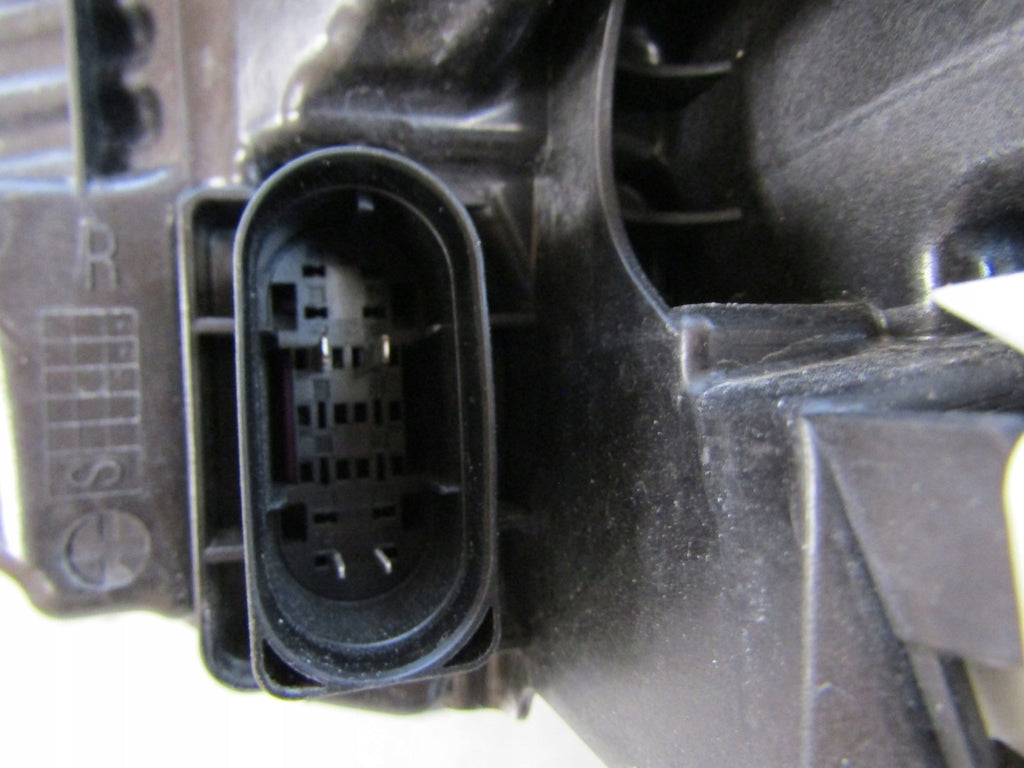 Frontscheinwerfer Mercedes-Benz W247 A2479066207 LED Rechts Headlight SCH3198956738ih