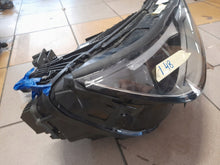 Load image into Gallery viewer, Frontscheinwerfer BMW 5A3CE92-04 LED Rechts Scheinwerfer Headlight