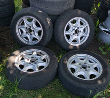 Laden Sie das Bild in den Galerie-Viewer, 4x Alufelge 15 Zoll 6.0" 5x112 31ET Glanz Silber A2034010102 Mercedes-Benz W203 FEL6308874892gh