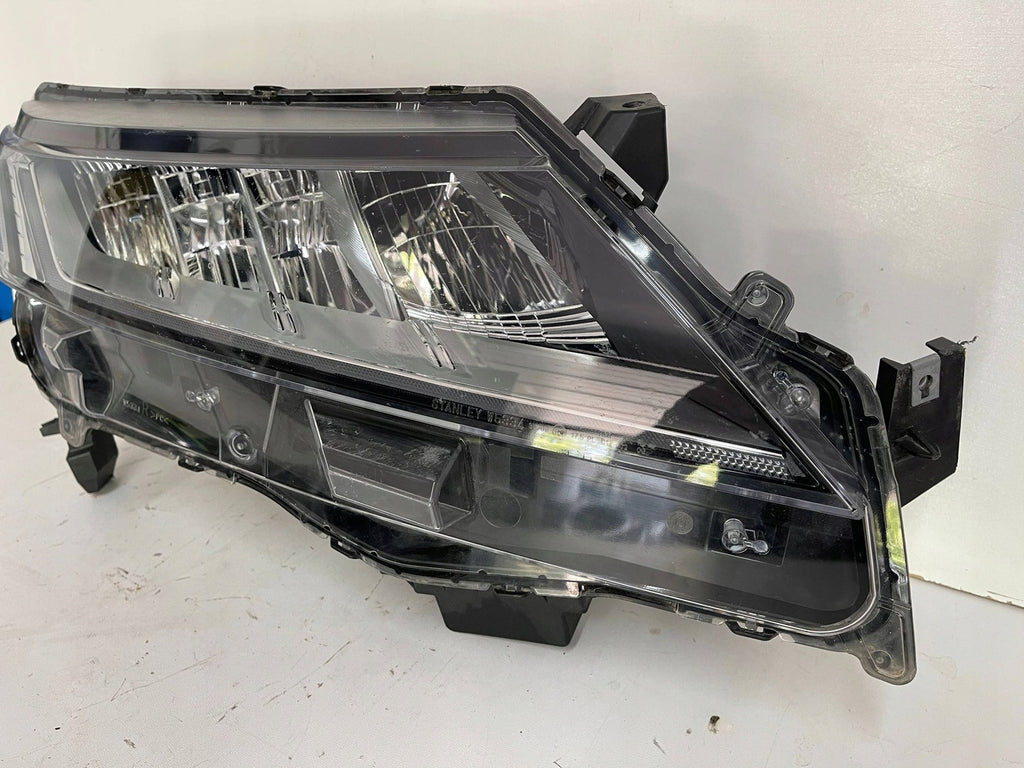 Frontscheinwerfer Mitsubishi Asx 8301D482 Full LED Rechts Scheinwerfer Headlight