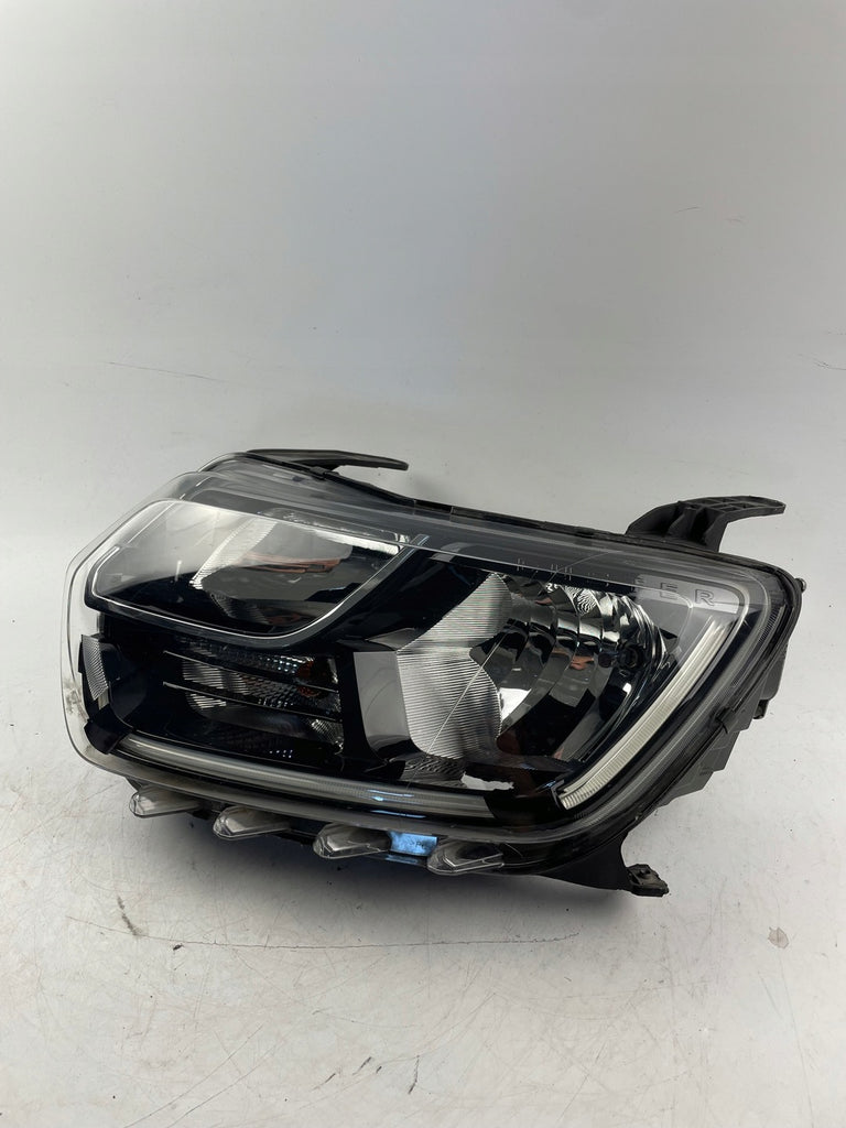 Frontscheinwerfer Dacia Duster 260609367R Ein Stück (Rechts oder Links)