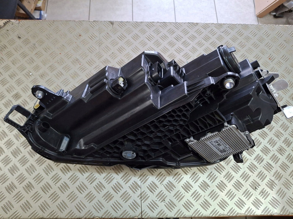 Frontscheinwerfer Skoda Superb I 3P1941016A 3P1941015A Rechts oder Links SCH9876130551rg