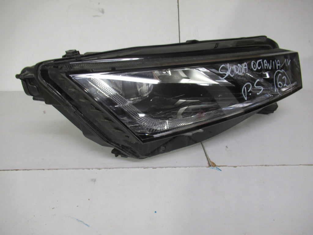 Frontscheinwerfer Skoda Octavia I 5E4941016A LED Rechts Scheinwerfer Headlight SCH1362945183io