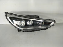 Laden Sie das Bild in den Galerie-Viewer, Frontscheinwerfer Hyundai I30 III 92102-G4100 G4921-21060 LED Rechts Headlight