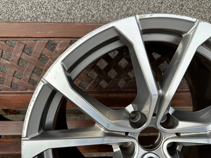1x Alufelge 19 Zoll 10.0" 5x114.3 40ET Glanz Graphit 6883642 BMW Z4 G29 Mg FEL8759282785ti