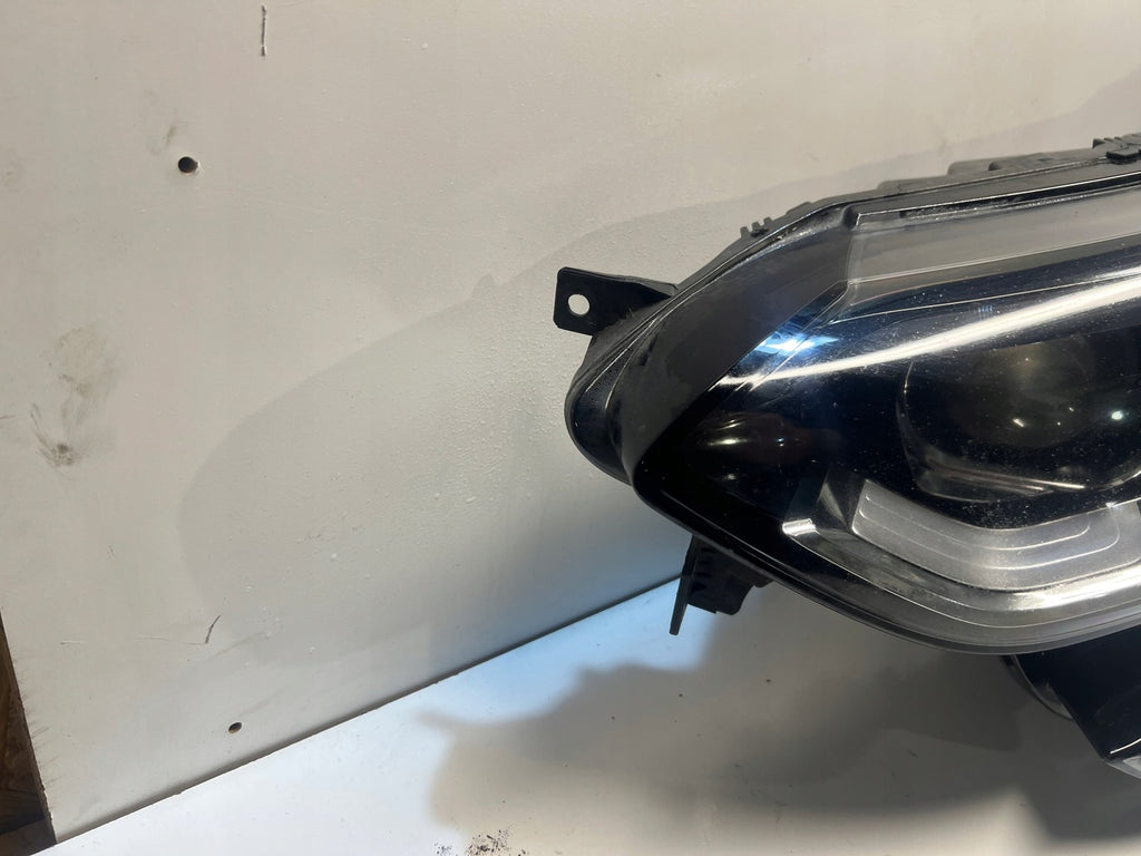 Frontscheinwerfer Renault Megane IV 260108478R 90060925 LED Rechts oder Links SCH1960200296kz