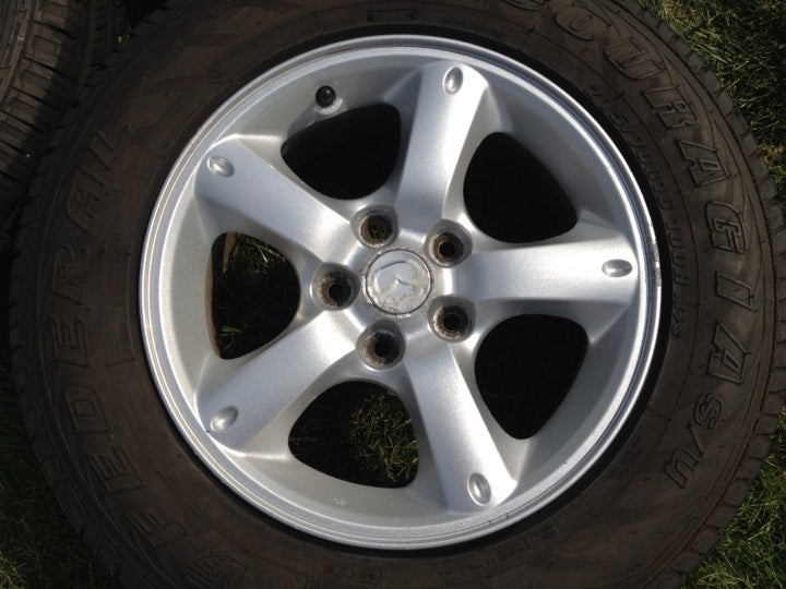 4x Alufelge 16 Zoll 6.5" 5x114.3 40ET Hyundai 4 Rim Wheel FEL4843206557is