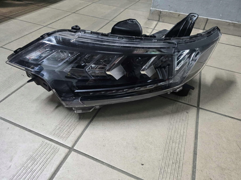 Frontscheinwerfer Mitsubishi Outlander I 8301D3-31 Links Scheinwerfer Headlight SCH8883458194wu