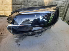 Laden Sie das Bild in den Galerie-Viewer, Frontscheinwerfer Opel Zafira C Vivaro 9832837680-00 Xenon Rechts oder Links