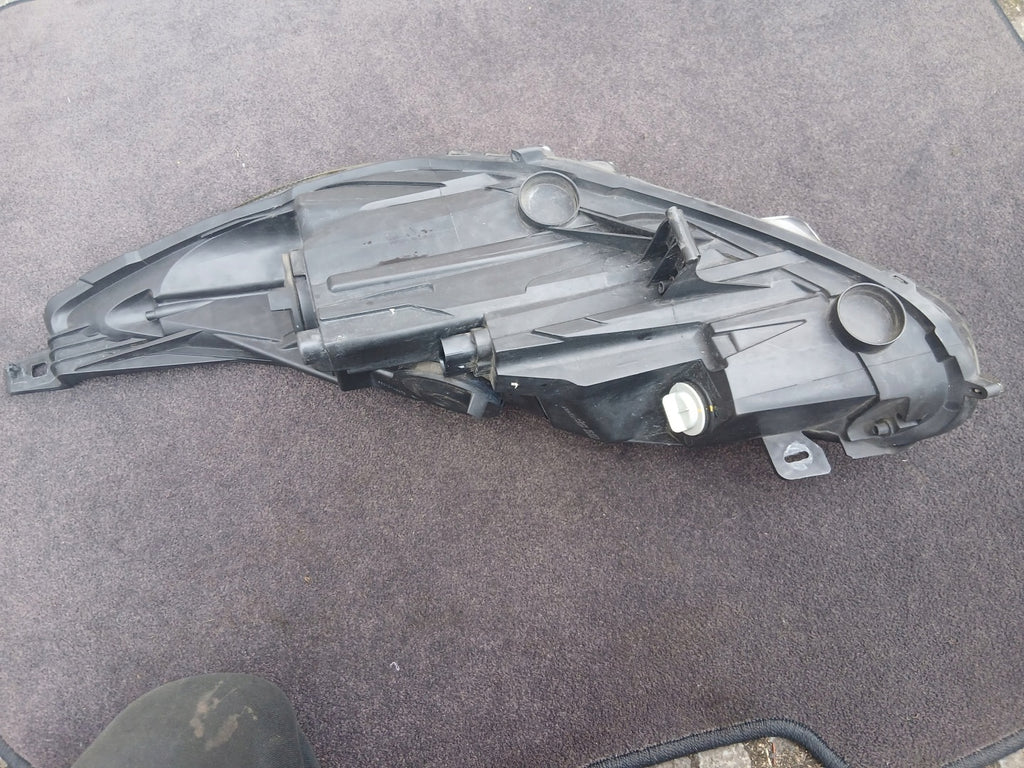Frontscheinwerfer Ford Fiesta I VII C1BB-13W029-AE Rechts Scheinwerfer Headlight SCH8670143996dd