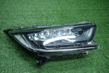 Load image into Gallery viewer, Frontscheinwerfer Honda Cr-V V Crv Rechts Scheinwerfer Headlight SCH2535037069eg