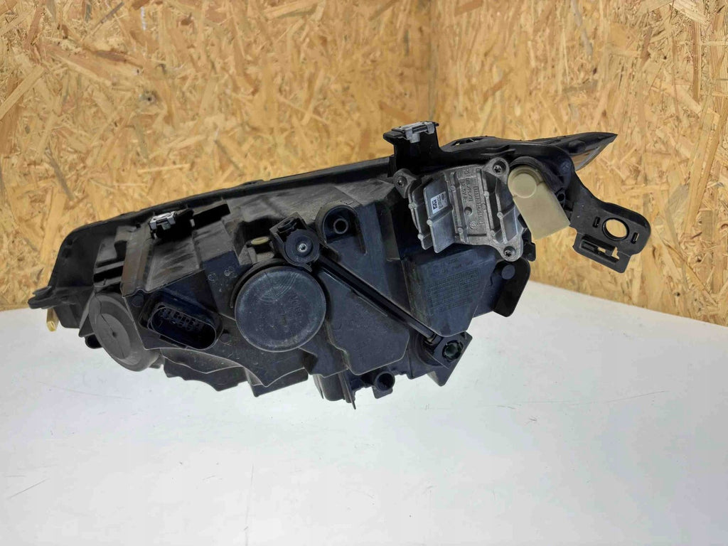 Frontscheinwerfer VW Golf VIII Variant I 5H1941006 Rechts Scheinwerfer Headlight SCH9771945678cg