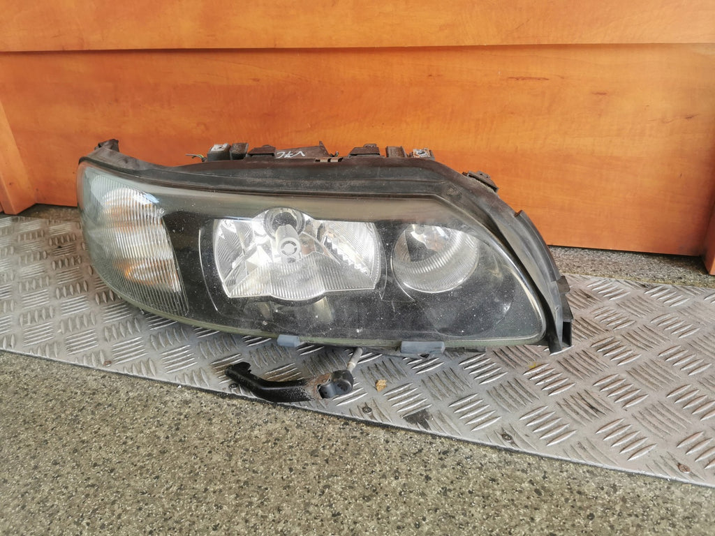 Frontscheinwerfer Volvo Xc70 89008798 30655906 Xenon Rechts Headlight