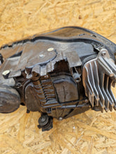 Laden Sie das Bild in den Galerie-Viewer, Frontscheinwerfer VW Sportsvan 517941082A Rechts Scheinwerfer Headlight SCH9199903331am