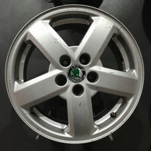 Load image into Gallery viewer, 4x Alufelge 15 Zoll 6.0" 5x100 38ET 1U0601025H Skoda Rapid Rim Wheel FEL7006201077vq