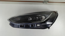 Laden Sie das Bild in den Galerie-Viewer, Frontscheinwerfer Ford Focus Xenon Links Scheinwerfer Headlight SCH6630817339ai