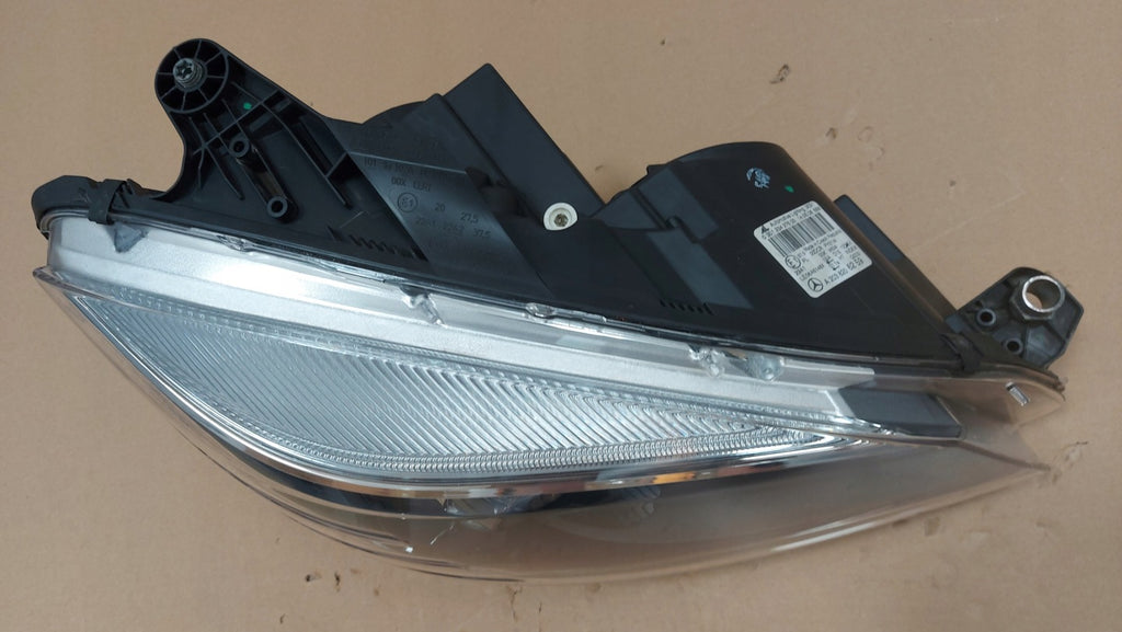 Frontscheinwerfer Mercedes-Benz W204 A2038206259KOD 85122000 Xenon Rechts SCH7690597499vp