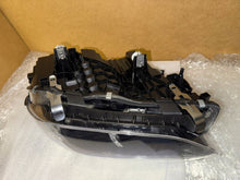 Laden Sie das Bild in den Galerie-Viewer, Frontscheinwerfer BMW X3 G01 7466119-05 LED Links Scheinwerfer Headlight SCH1855374420ck