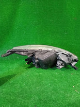 Laden Sie das Bild in den Galerie-Viewer, Frontscheinwerfer Mitsubishi Space Star 16195E4176 V0563 Links Headlight