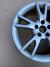 Laden Sie das Bild in den Galerie-Viewer, 1x Alufelge 18 Zoll 7.0" 5x112 38ET Glanz Silber 4G9071498 Audi A6 C7 Rim Wheel FEL8088239738bt