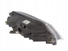 Laden Sie das Bild in den Galerie-Viewer, Frontscheinwerfer Skoda Superb III 3V1941015A LED Links Scheinwerfer Headlight