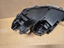 Laden Sie das Bild in den Galerie-Viewer, Frontscheinwerfer VW Caddy 2K8941006A Rechts Scheinwerfer Headlight SCH9933905673ni