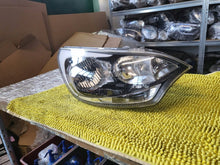 Load image into Gallery viewer, Frontscheinwerfer Kia Rio III 92102-1WXXX Rechts Scheinwerfer Headlight