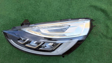 Load image into Gallery viewer, Frontscheinwerfer Renault Clio 260605046R LED Links Scheinwerfer Headlight