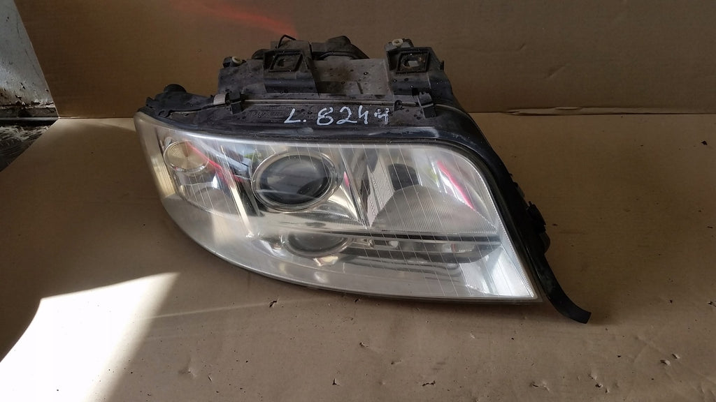 Frontscheinwerfer Audi A6 C5 15592900 Xenon Ein Stück (Rechts oder Links)