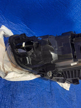 Load image into Gallery viewer, Frontscheinwerfer BMW X2 F39 9851982-01 Rechts Scheinwerfer Headlight SCH6391175707hd
