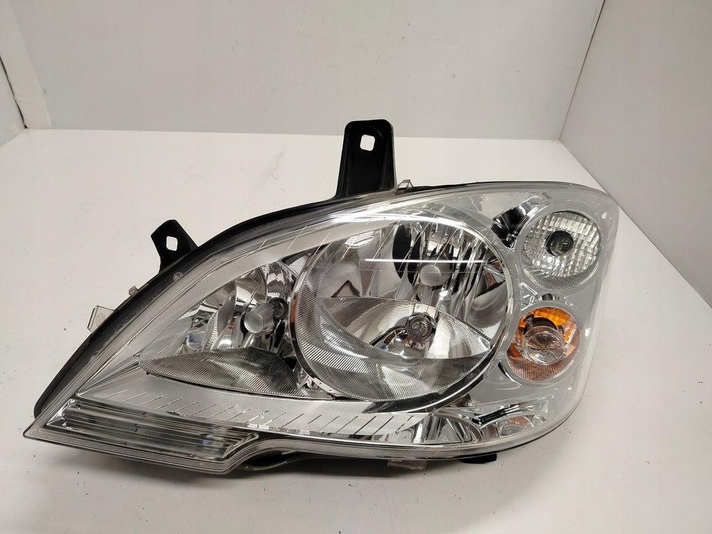 Frontscheinwerfer Mercedes-Benz Vito W639 A6398201861 FALSE Headlight SCH5040493093bx