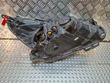 Laden Sie das Bild in den Galerie-Viewer, Frontscheinwerfer Opel Corsa D S276340130 13432889 Links Scheinwerfer Headlight SCH5933397206zg