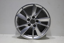 Load image into Gallery viewer, 1x Alufelge 16 Zoll 7.0&quot; 5x112 35ET Glanz Silber 8W0601025 Audi A4 B9 Rim Wheel