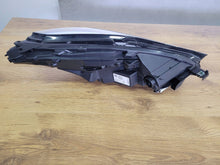 Laden Sie das Bild in den Galerie-Viewer, Frontscheinwerfer Tesla Model 1514952-00-C Links Scheinwerfer Headlight