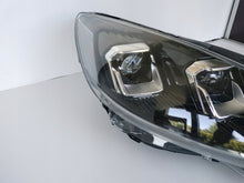 Laden Sie das Bild in den Galerie-Viewer, Frontscheinwerfer Ford Kuga LV4B-13E016-AN Full LED Rechts Headlight