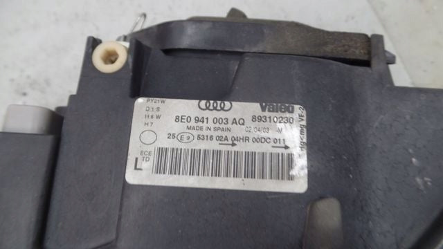 Frontscheinwerfer Audi A4 B6 8E0941003AQ Links Scheinwerfer Headlight