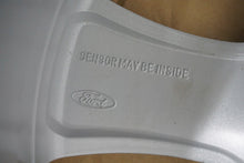Laden Sie das Bild in den Galerie-Viewer, 1x Alufelge 17 Zoll 7.5&quot; 5x108 55ET Glanz Silber DS71-1007-A2 Ford Mondeo