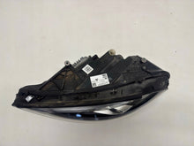 Laden Sie das Bild in den Galerie-Viewer, Frontscheinwerfer Mercedes-Benz W177 A1779064703 A2479004104 Full LED Links SCH6426471907go