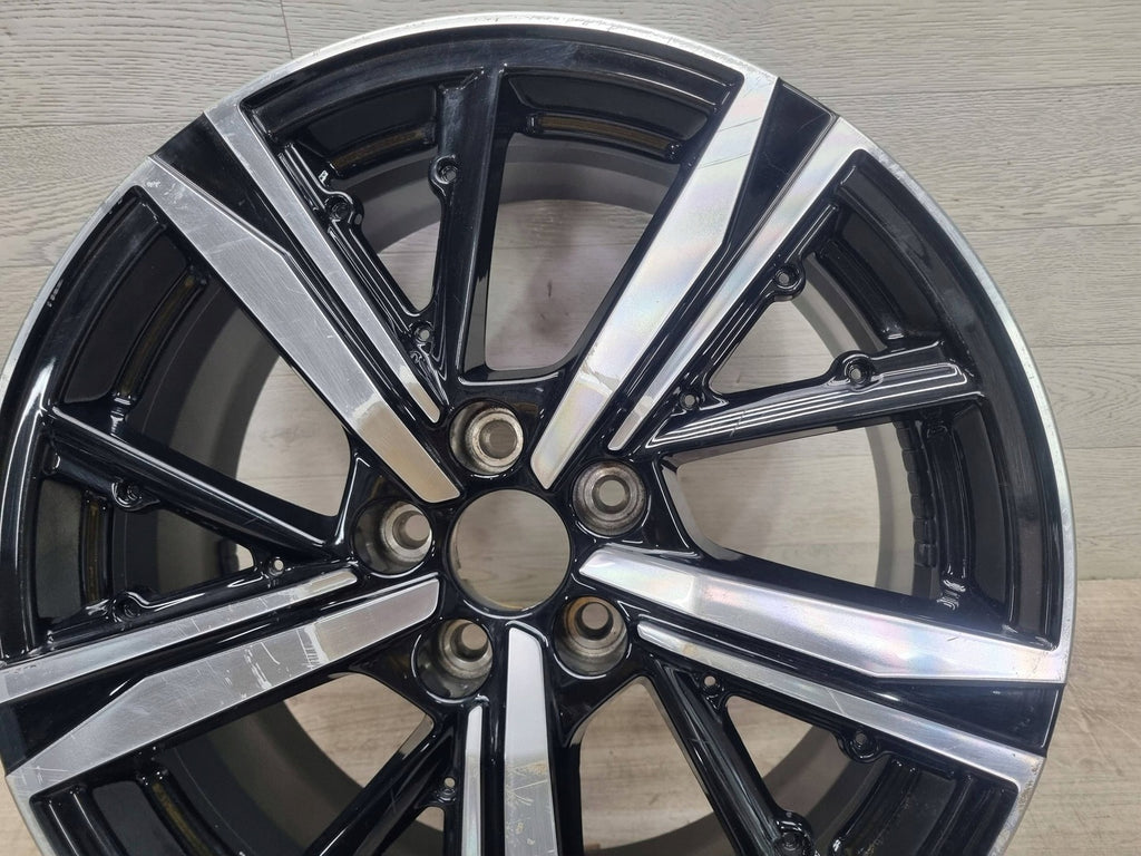 1x Alufelge 18 Zoll 8.0" 5x108 48ET Glanz Schwarz 9835058180 Peugeot 308