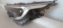 Load image into Gallery viewer, Frontscheinwerfer Toyota Corolla 2301161008 Full LED Links Headlight SCH2247746845hf